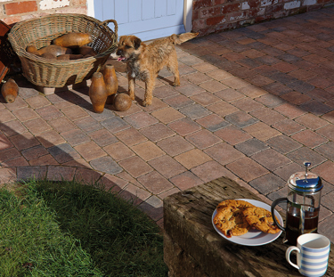 1000X832 Leverton 00Z5697 40�HP Niddstone