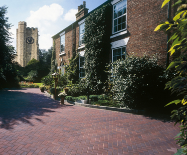 Product Gallery 1000X832 49D F PLASPAVE Sixty Traditional Brindle 7 Charcoal